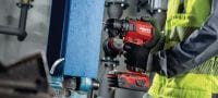 Akumulátorový skrutkovač SF 4-A22 Kompaktný akumulátorový 22V vŕtací skrutkovač s bezkomutátorovým motorom na použitie tam, kde potrebujete vyšší výkon počas prác s nižším zaťažením alebo v ťažko dostupných miestach Použitie 4