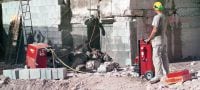 Spekané diamantové lano SI SP-M/H (betón) Prémiové diamantové lano navrhnuté na rezanie všetkých typov betónu a liatiny vyváženou rýchlosťou s dlhou životnosťou (lanová píla s výkonom 15 – 30 kW) Použitie 1
