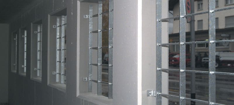 Úderová kotva s vnútorným závitom HKD-SR SS316 Úderová kotva s vnútorným závitom na vonkajšie použitie odolná proti korózii (nehrdzavejúca oceľ) Použitie 1
