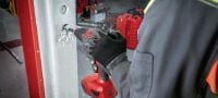 MR / MF Adaptér s odsadeným závitom Závitový odsadený nástavec v prevedení samec/samica z uhlíkovej ocele na upevňovanie na oceľové nosníky s pasívnym protipožiarnym náterom (PFP) Použitie 2