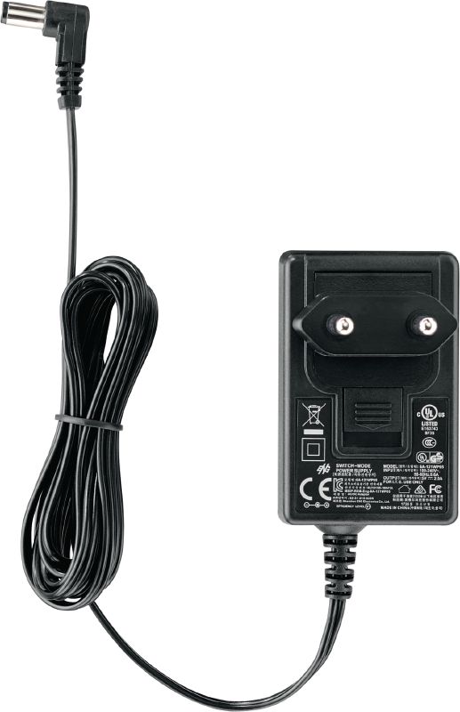 Skener majetku AI G125 (iba Fleet) Brána na skenovanie majetku umožňuje vykonávať priamu alebo vzdialenú správu vybavenia pomocou aktívnych štítkov Bluetooth® ON!Track.