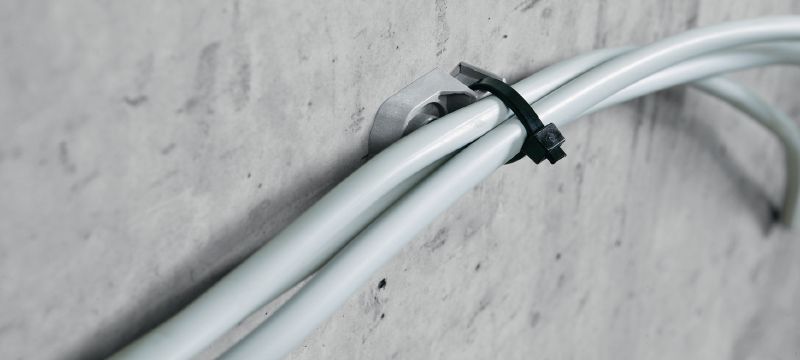 Káblová príchytka X-ECT MX Plastová káblová / potrubná príchytka pre použitie so zásobníkovými klincami Použitie 1