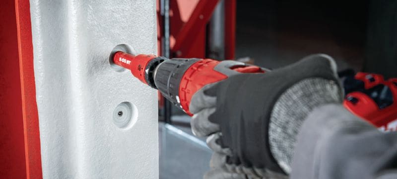 MR / MF Adaptér s odsadeným závitom Závitový odsadený nástavec v prevedení samec/samica z uhlíkovej ocele na upevňovanie na oceľové nosníky s pasívnym protipožiarnym náterom (PFP) Použitie 1