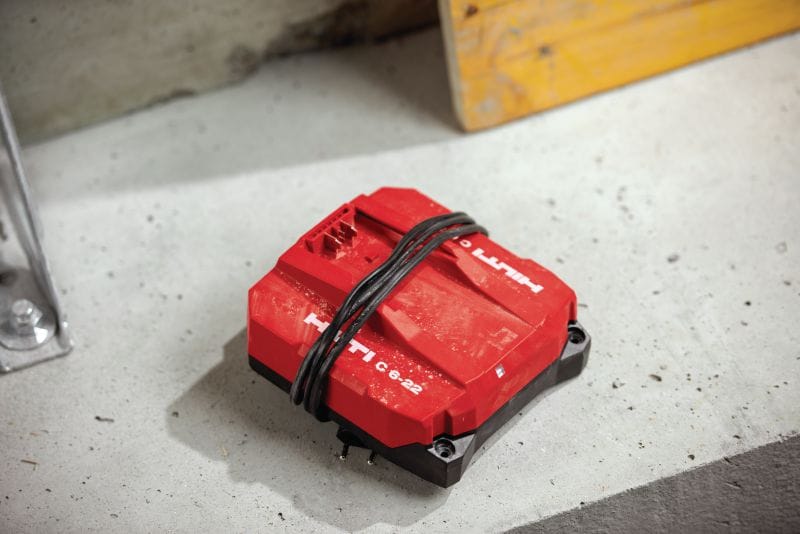 C 6-22 Rýchlonabíjačka Nuron Vysokorýchlostná nabíjačka pre všetky akumulátory Hilti Nuron Použitie 1
