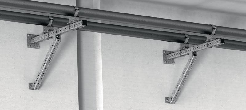 Spojka MIC-CU-MAH Žiarovo zinkovaná (HDG) spojka na upevnenie nosníkov priamo na betón s uhlom v rozpätí 0° až 180° Použitie 1