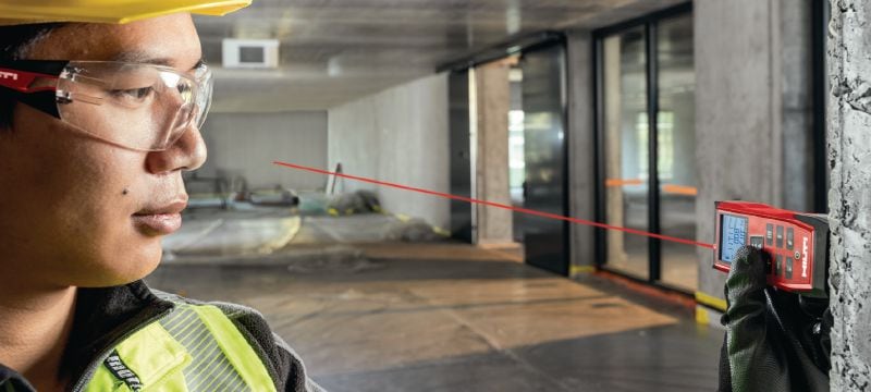 Laserový diaľkomer PD-I Robustný laserový merací prístroj s inteligentnými meracími funkciami a technológiou prepojenia cez Bluetooth® pre interiérové aplikácie s priemerom až 100 m/330 stôp Použitie 1